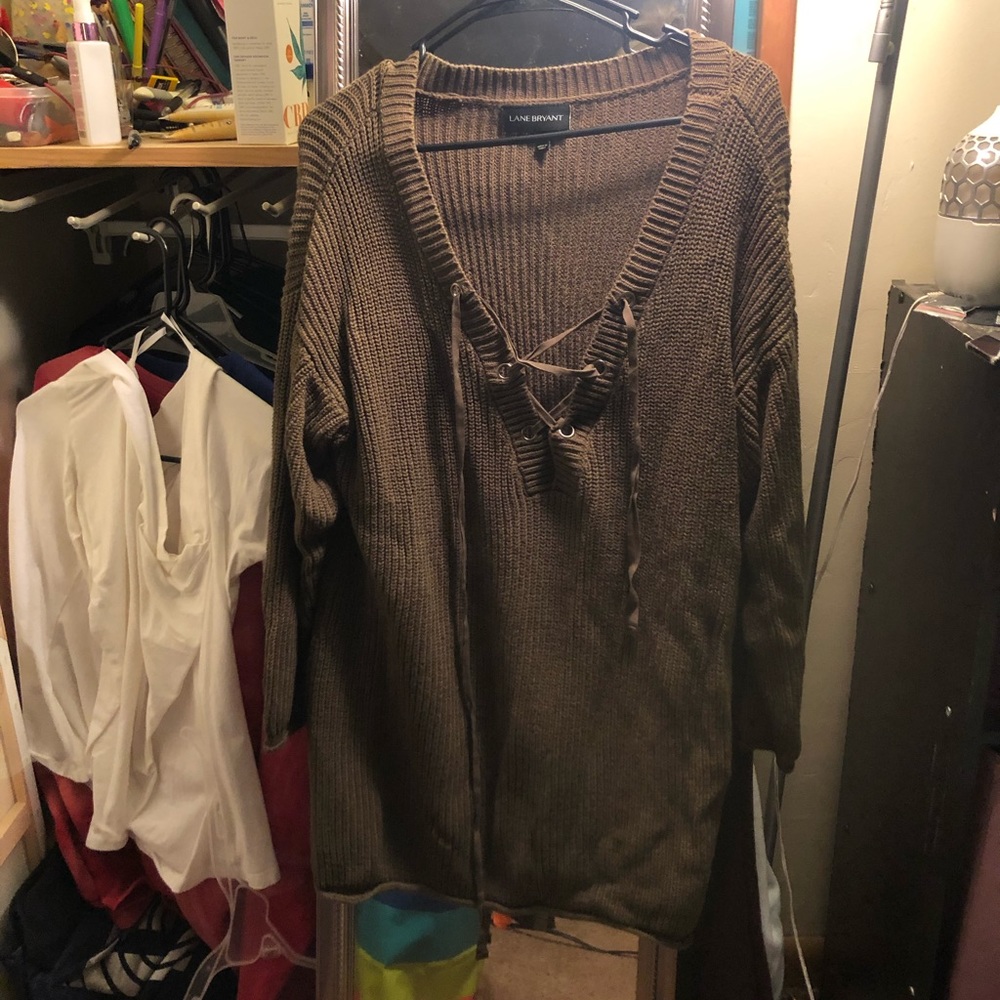 Army green Sweater